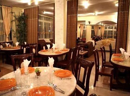 Dimitri Hotel Addis Abeba Restaurant bilde